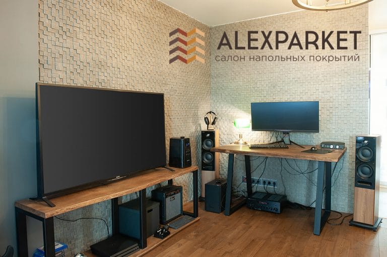 Паркетная доска Tarwood Дуб Каштан в интерьере лофт — фото 1