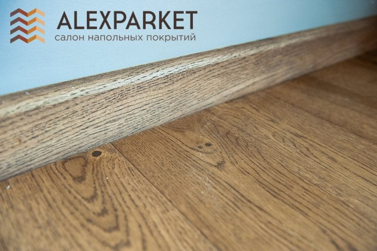 Паркетная доска Tarwood Дуб Каштан в интерьере лофт — фото 7