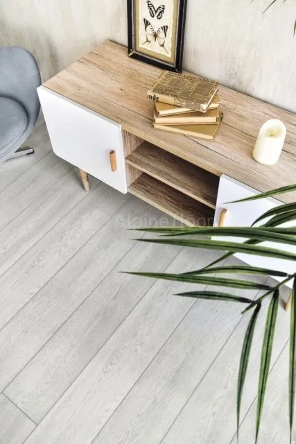Замковой кварц-винил Alpine floor Intense Зимний лес ECO 9-5